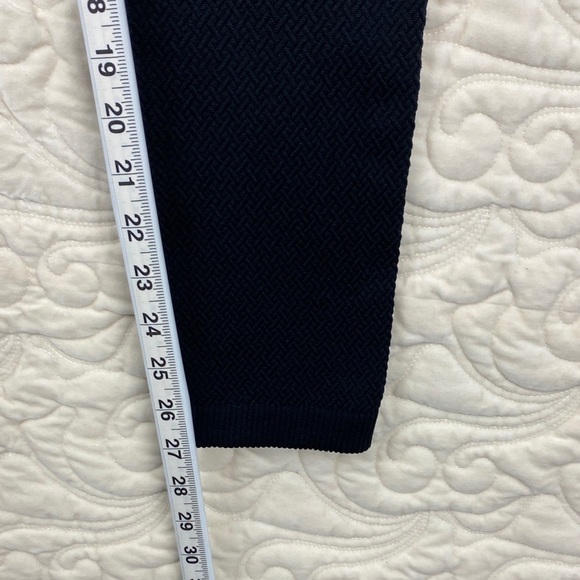 Suzy Shier Black Textured Leggings - Picture 6 of 9